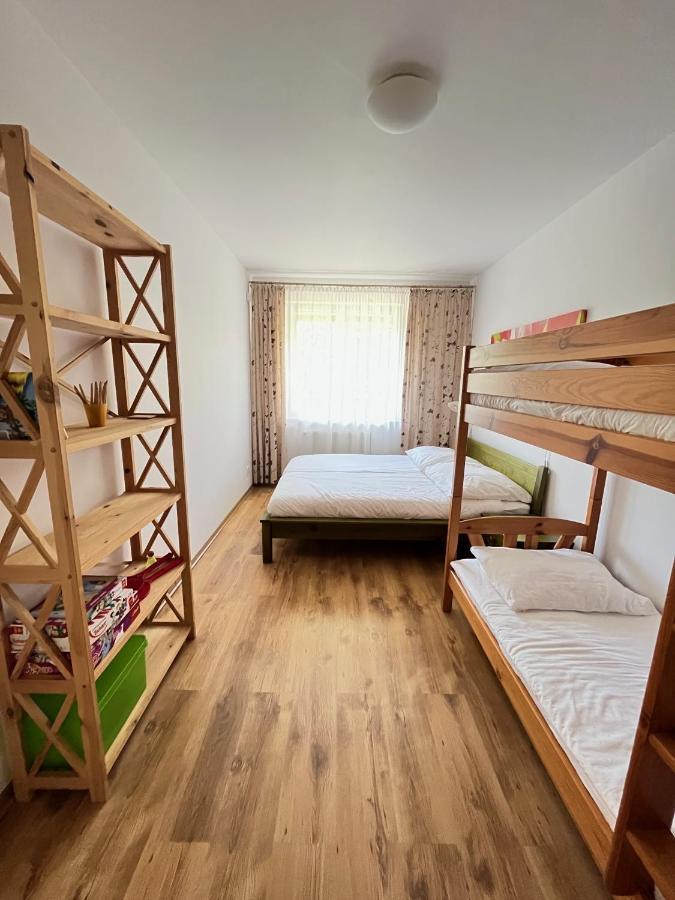 Apartament Z Garazem I Ogrodem Kołobrzeg Exterior foto